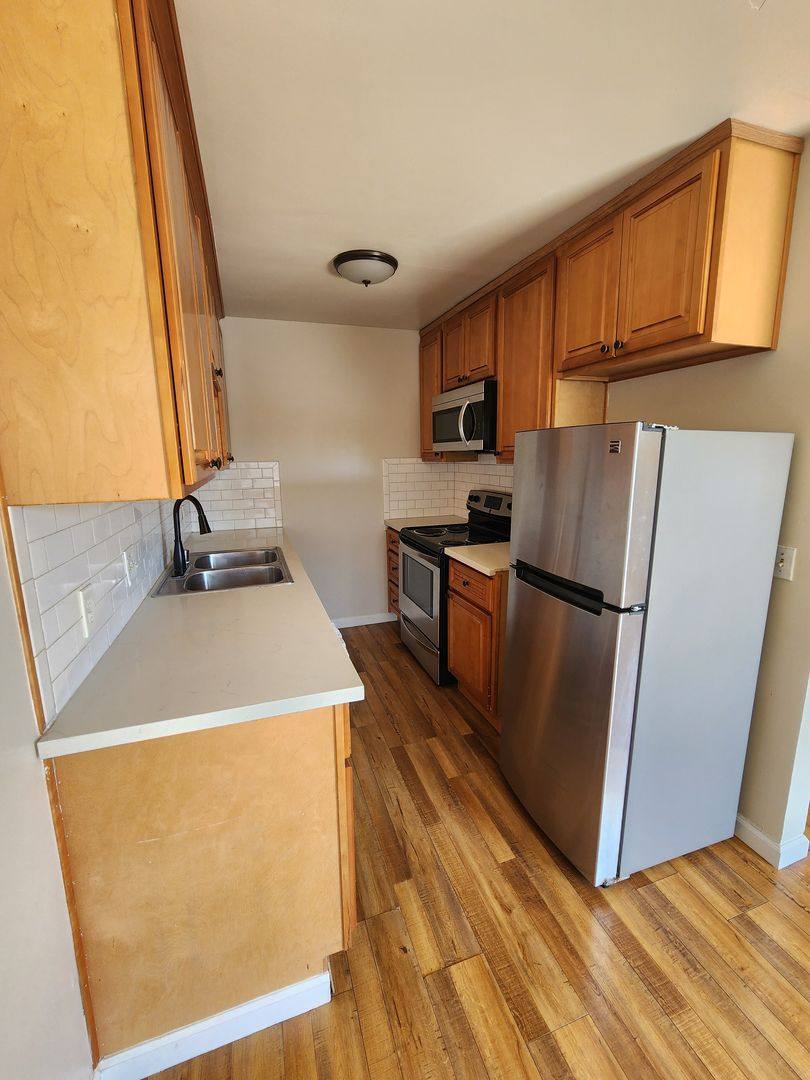 Apartment for rent at 1741 Washington St, Santa Clara, CA 95050