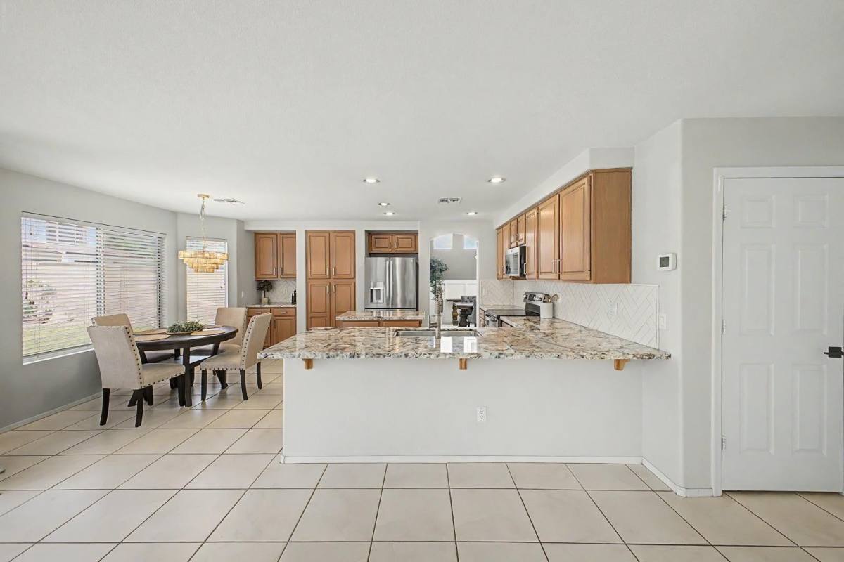 House for rent at 7464 W Potter Dr, Glendale, AZ 85308
