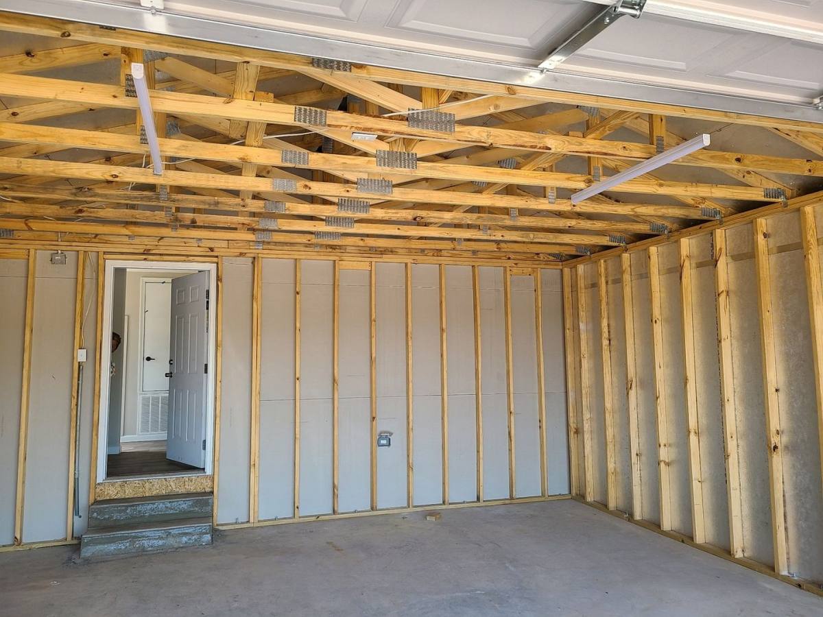 House for rent at 117 Cordell Oaks Blvd, Seguin, TX 78155
