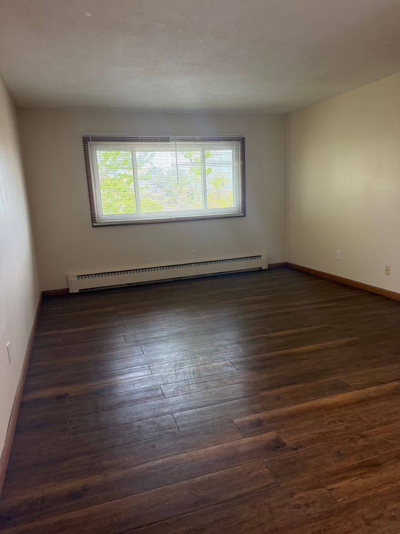 Apartment for rent at 4347 University Ave NE, Minneapolis, MN 55421