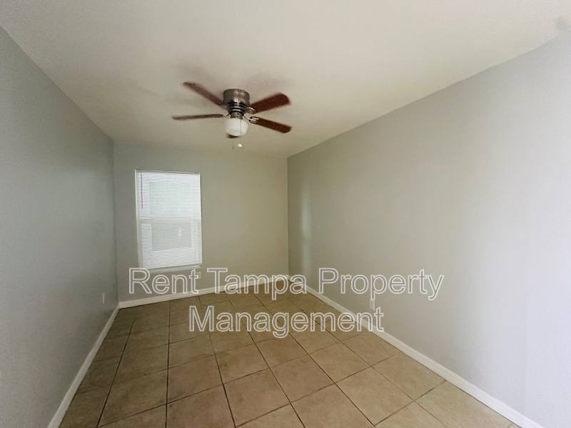 Apartment for rent at 680 22nd Ave S #11, Saint Petersburg, FL 33705