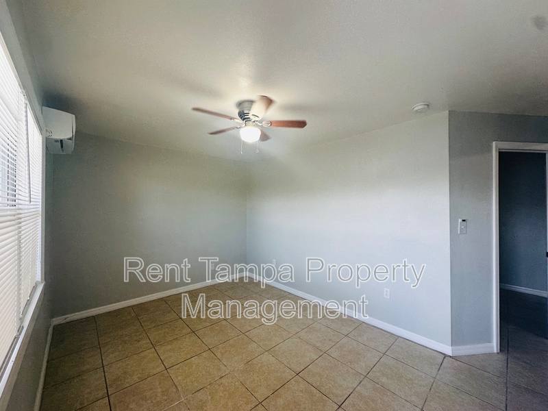 Apartment for rent at 680 22nd Ave S #11, Saint Petersburg, FL 33705