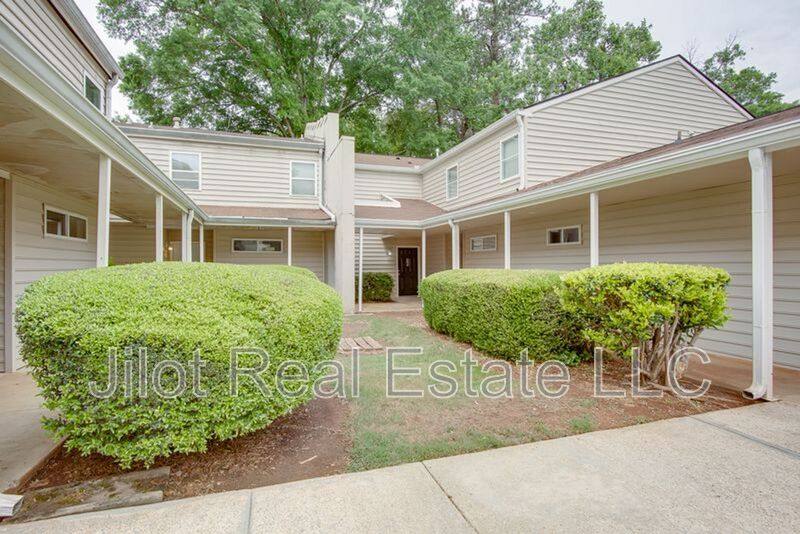 Townhouse for rent at 2015 Oak Park Lane, Decatur, GA 30032