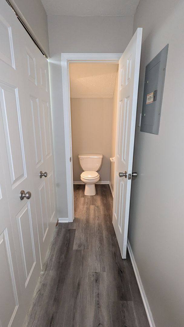 Apartment for rent at 871 Kerns Dr NE, Bolivar, OH 44612