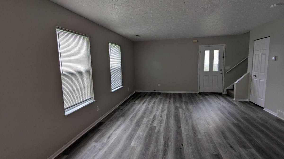 Apartment for rent at 871 Kerns Dr NE, Bolivar, OH 44612