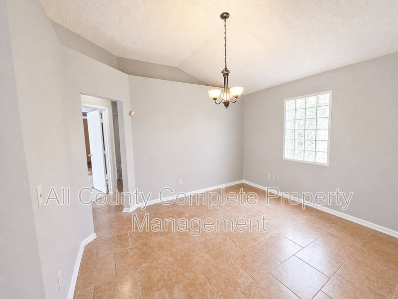 House for rent at 1281 Independence Dr, Orange Park, FL 32065