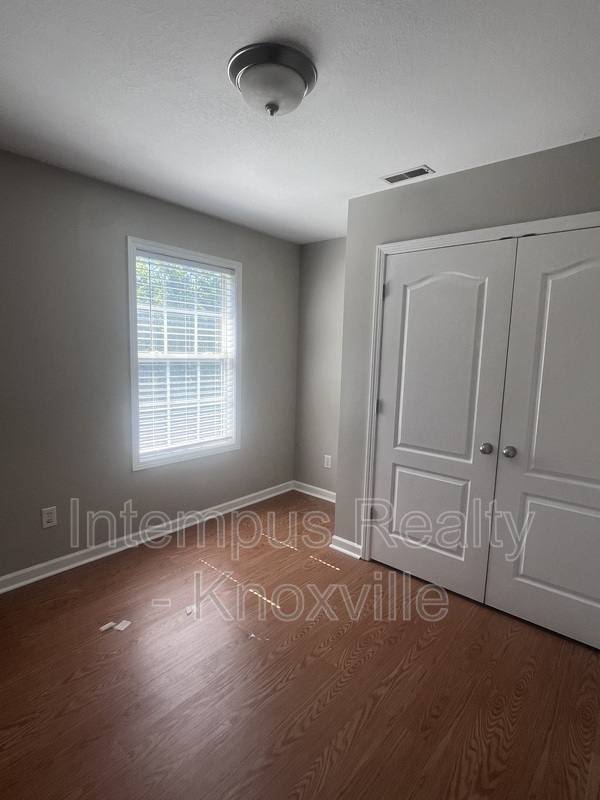 House for rent at 413 Bowers Park Circle, Knoxville, TN 37920