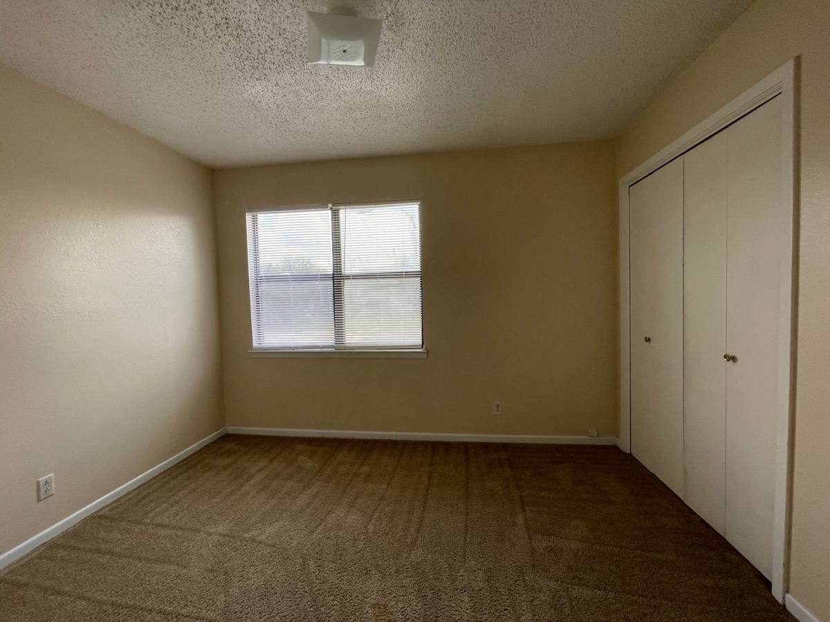 Apartment for rent at 1701 Cedarview Circle, Killeen, TX 76543