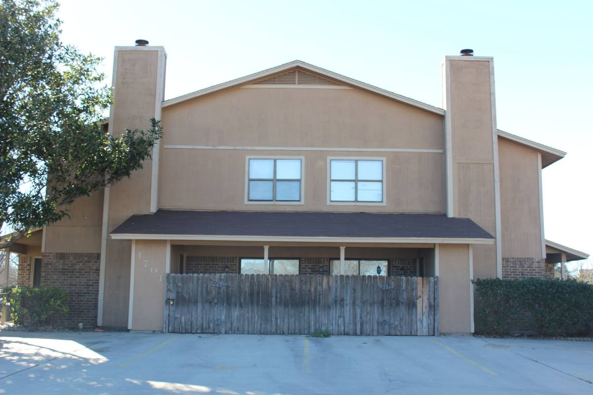 Apartment for rent at 1701 Cedarview Circle, Killeen, TX 76543