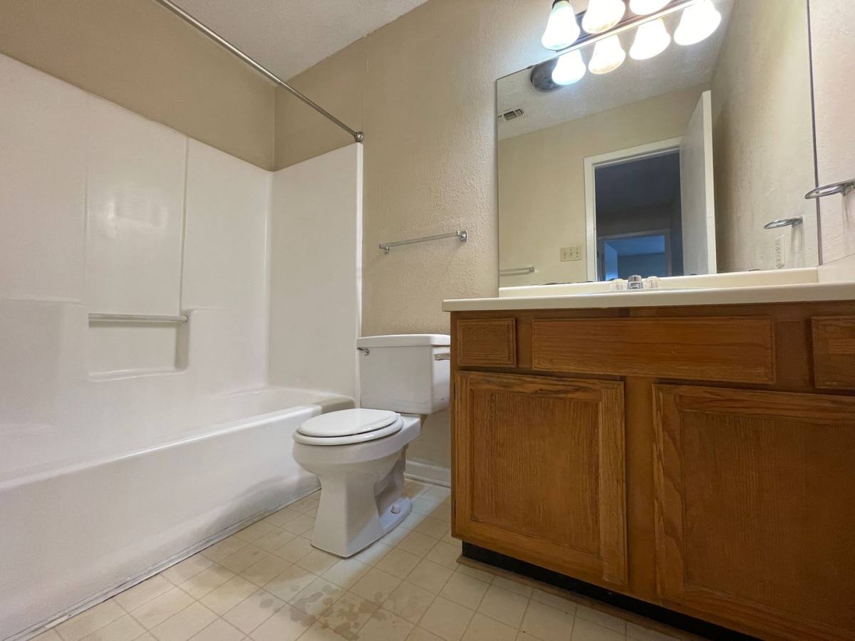 Apartment for rent at 1701 Cedarview Circle, Killeen, TX 76543