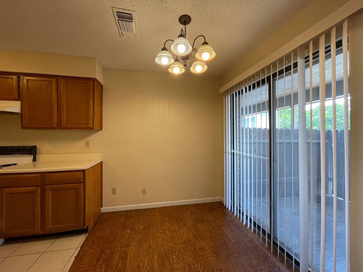 Apartment for rent at 1701 Cedarview Circle, Killeen, TX 76543