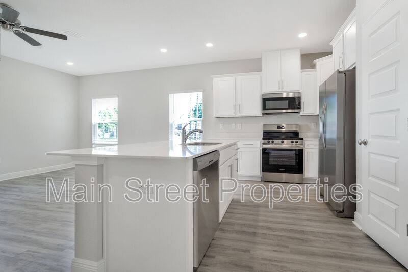 Townhouse for rent at 7104 Cedar Grove Way, Pensacola, FL 32504