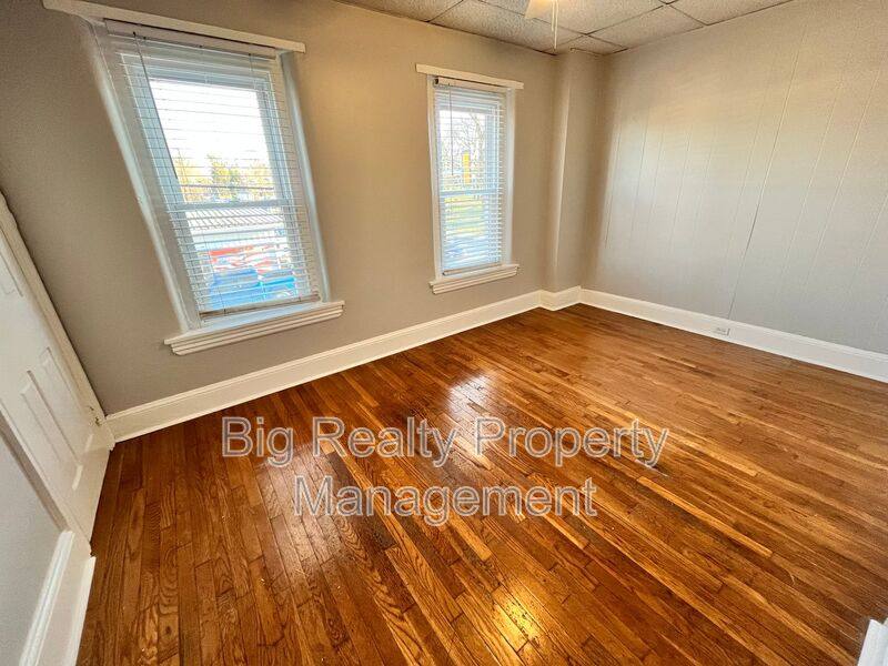 Apartment for rent at 235 E Main St #2F, Lansdale, PA 19446