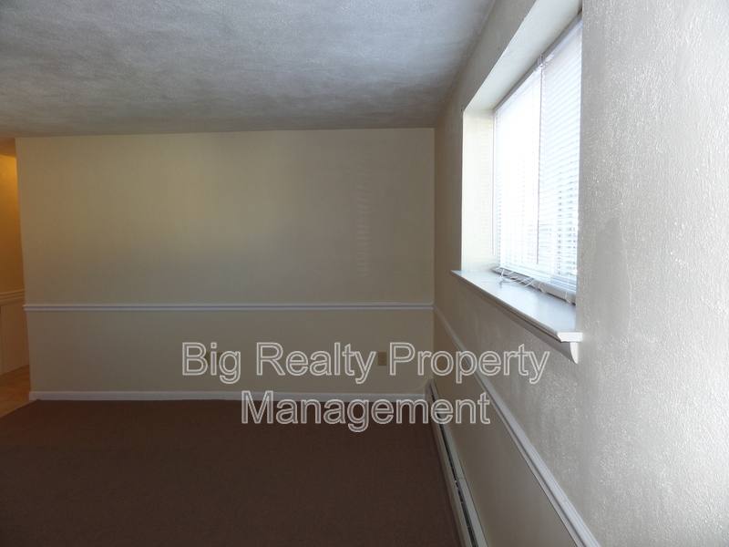 Apartment for rent at 120 N Penn St #C-3, Spring City, PA 19475