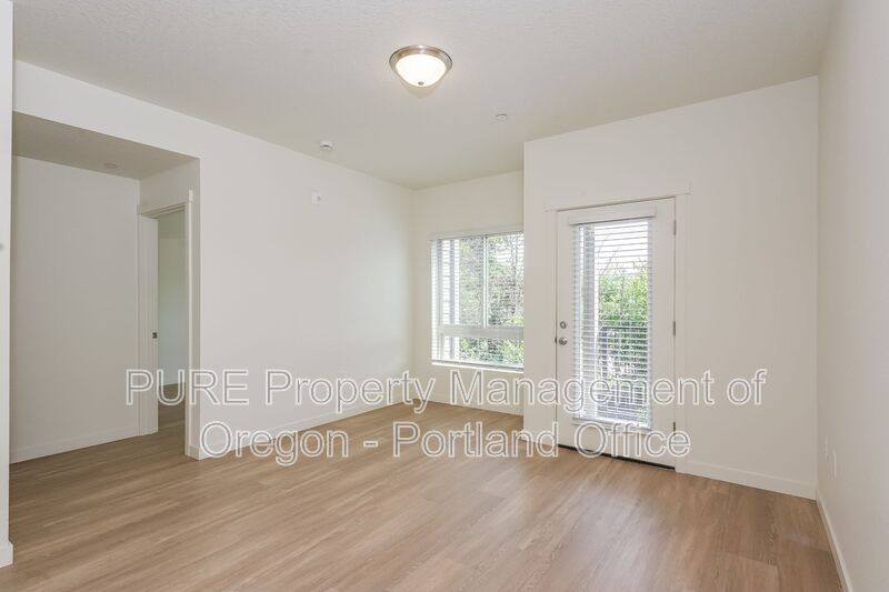 Apartment for rent at 22025 NE Halsey St #202, Fairview, OR 97024