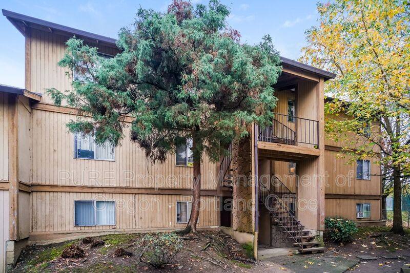 Apartment for rent at 14134 NE Sandy Blvd #D-08, Portland, OR 97230