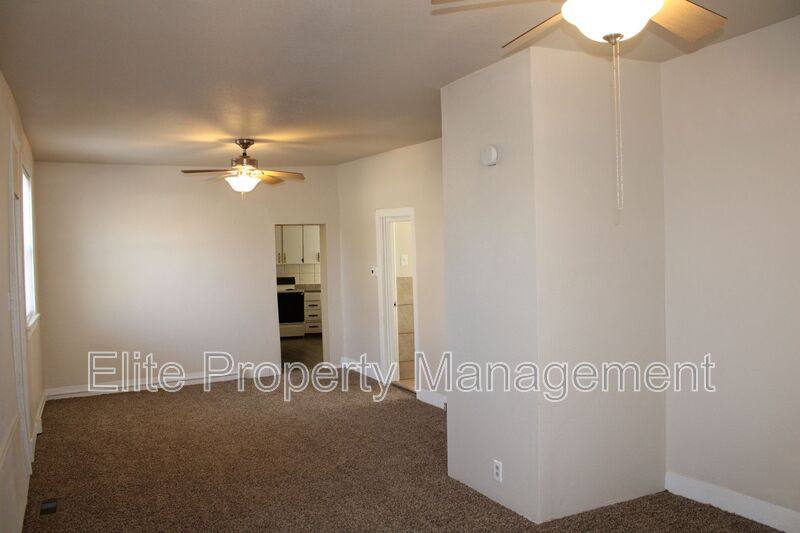 Apartment for rent at 1026 W 13th St, Pueblo, CO 81003