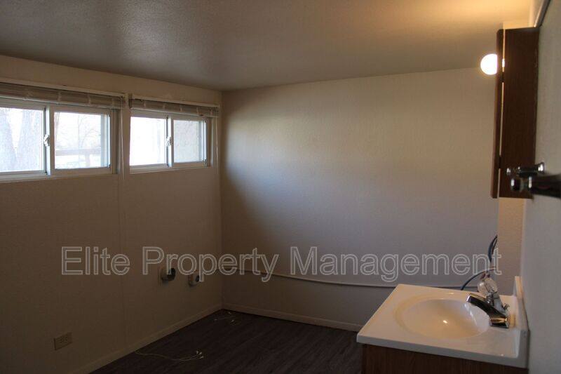 Apartment for rent at 1026 W 13th St, Pueblo, CO 81003