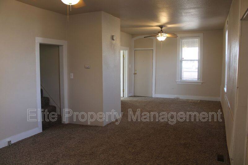 Apartment for rent at 1026 W 13th St, Pueblo, CO 81003