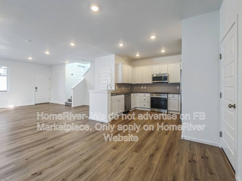 House for rent at 24814 E Coopers Hawk Lane, Liberty Lake, WA 99019