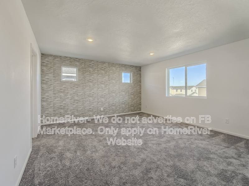 House for rent at 24814 E Coopers Hawk Lane, Liberty Lake, WA 99019