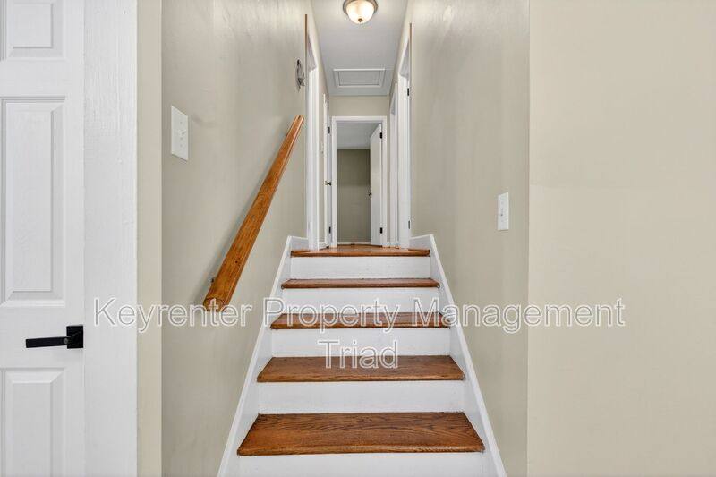 House for rent at 1821 W Meadowview Rd, Greensboro, NC 27403