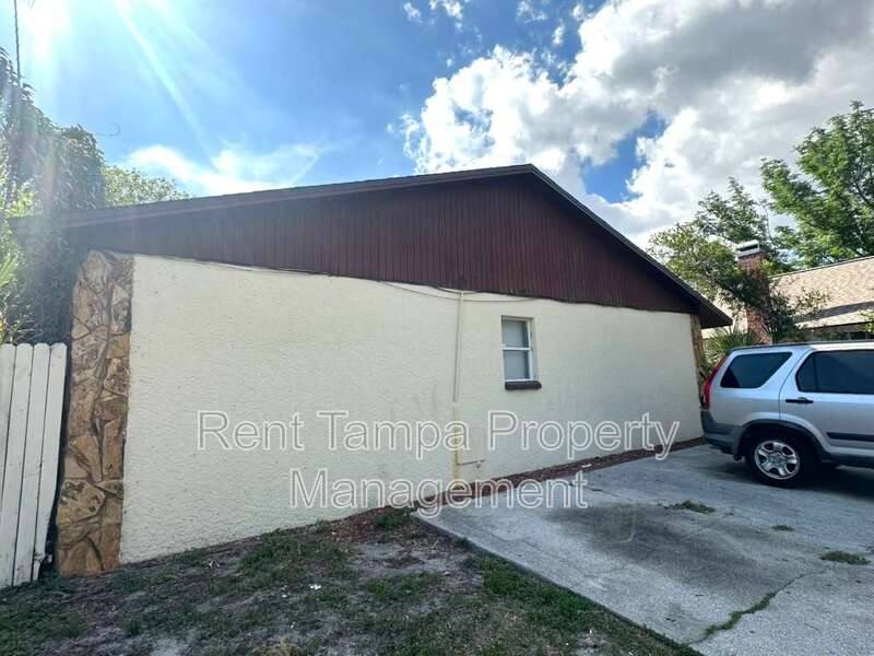 8304 N Mulberry St, Tampa, FL 33604 - House for Rent - Image 3
