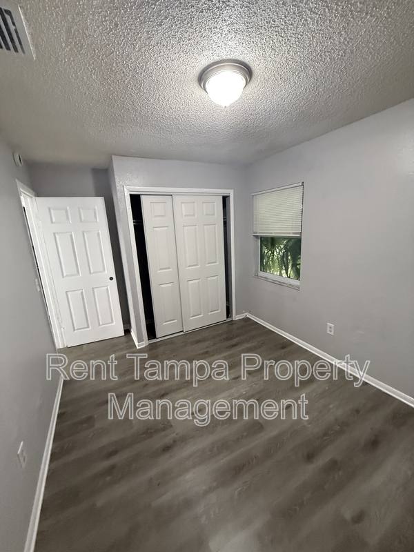8304 N Mulberry St, Tampa, FL 33604 - House for Rent - Image 8