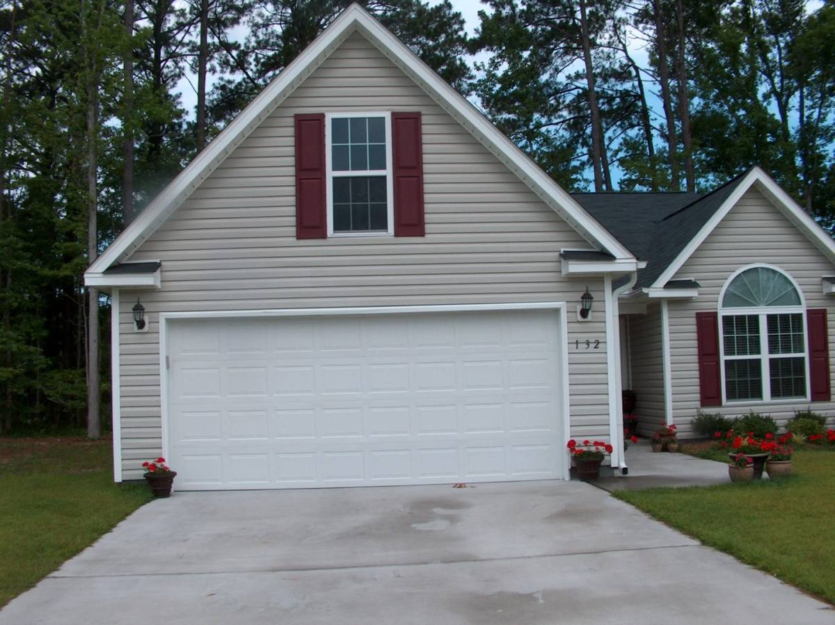 House for rent at 132 Bermuda View, New Bern, NC 28560
