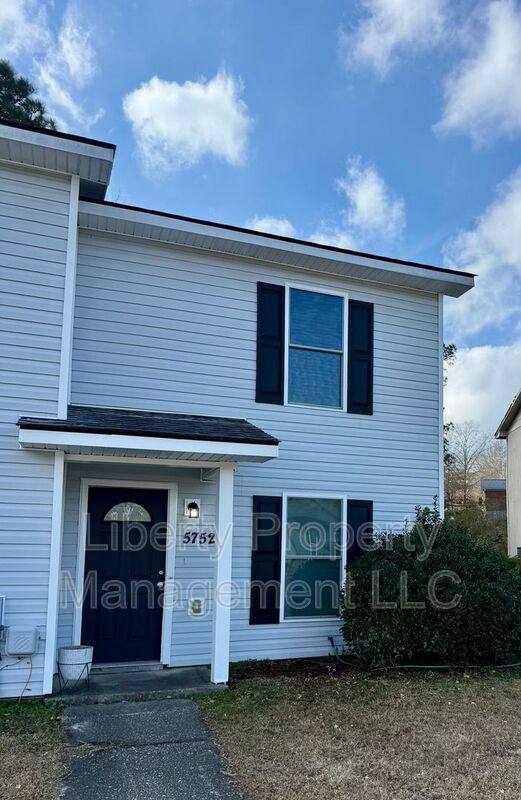 Townhouse for rent at 5752 Aftonshire Dr, Fayetteville, NC 28304