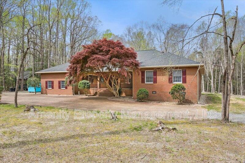 House for rent at 5974 Ladysmeade Lane, Gloucester, VA 23061