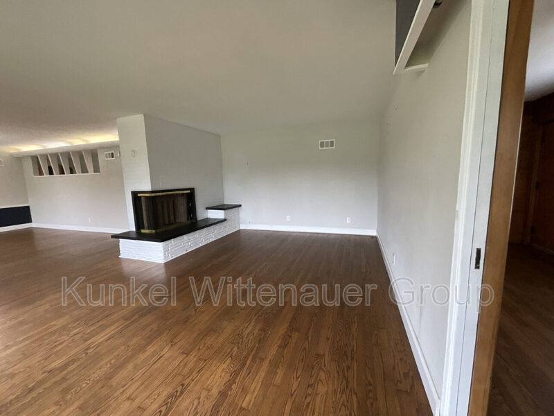 House for rent at 7911 W Main St, Belleville, IL 62223