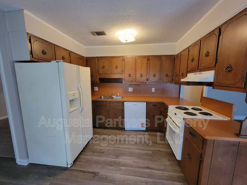 House for rent at 4460 Whisperwood Dr, Augusta, GA 30907