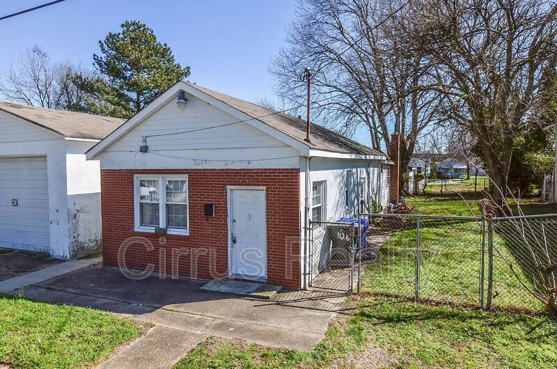 House for rent at 1126 44th St, Newport News, VA 23607
