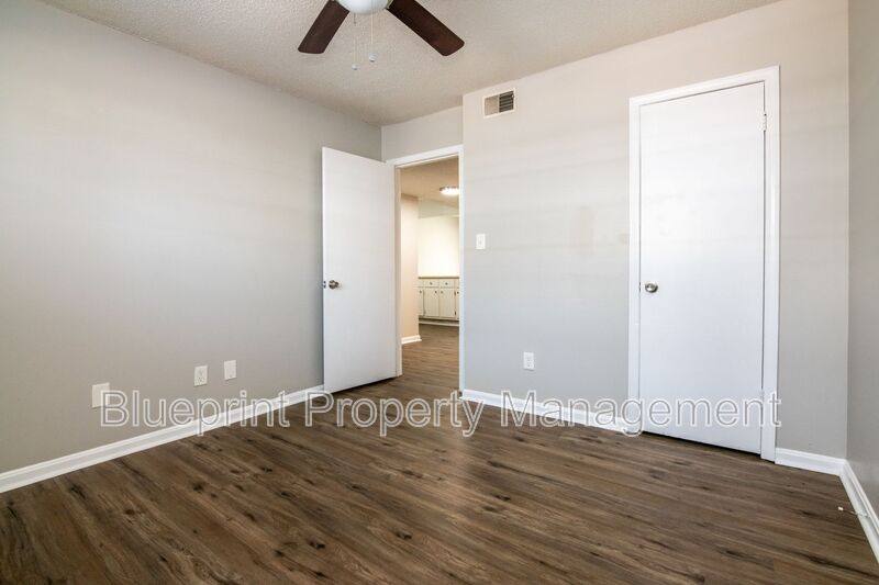 Apartment for rent at 1940 18th Place N, Birmingham, AL 35234
