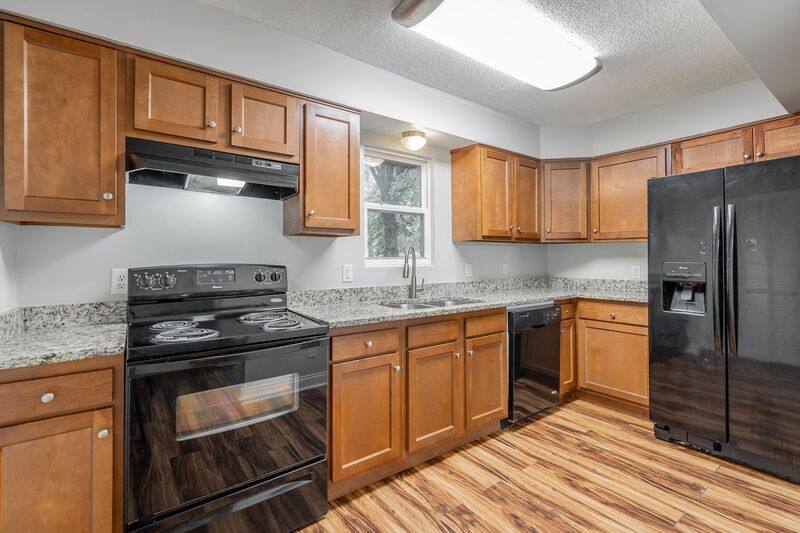 Apartment for rent at 6876 Beulah Dr, Chattanooga, TN 37412