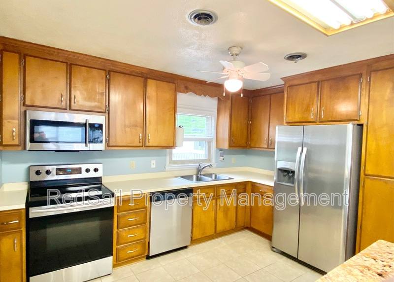 House for rent at 119 Cindy Circle, Newport News, VA 23602