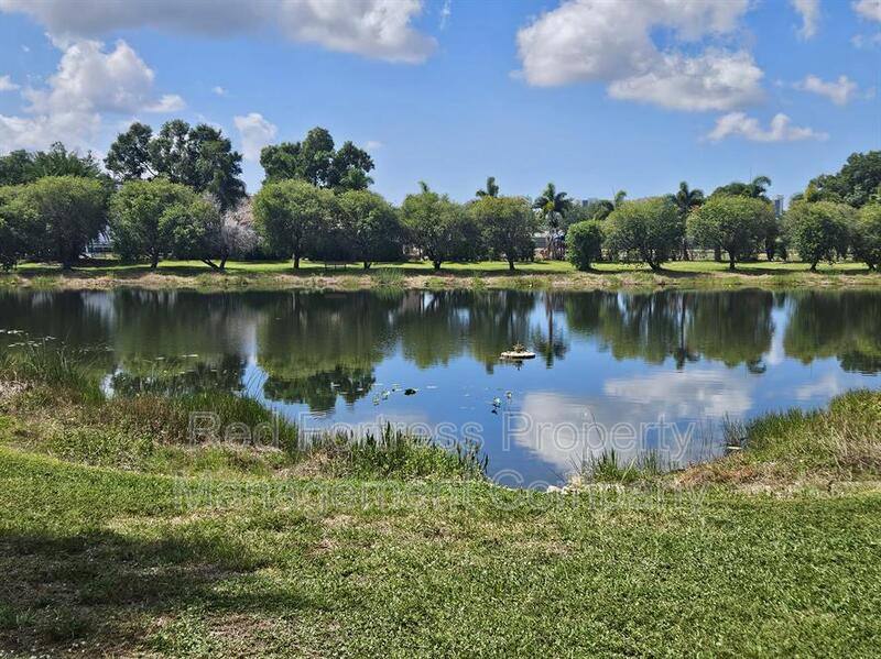 Condo for rent at 6360 Aragon Way #306, Fort Myers, FL 33966