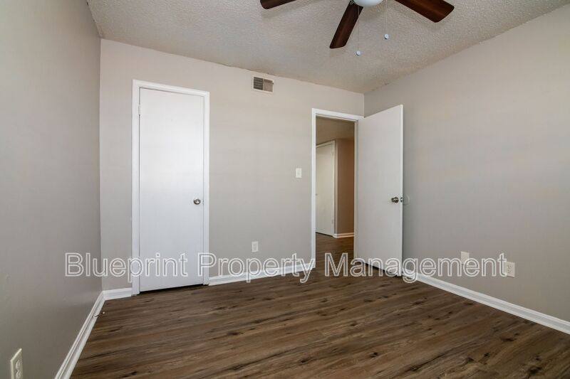 Apartment for rent at 1909 18th Place N, Birmingham, AL 35234