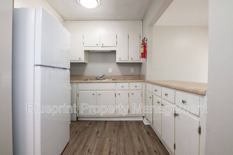 Apartment for rent at 1909 18th Place N, Birmingham, AL 35234