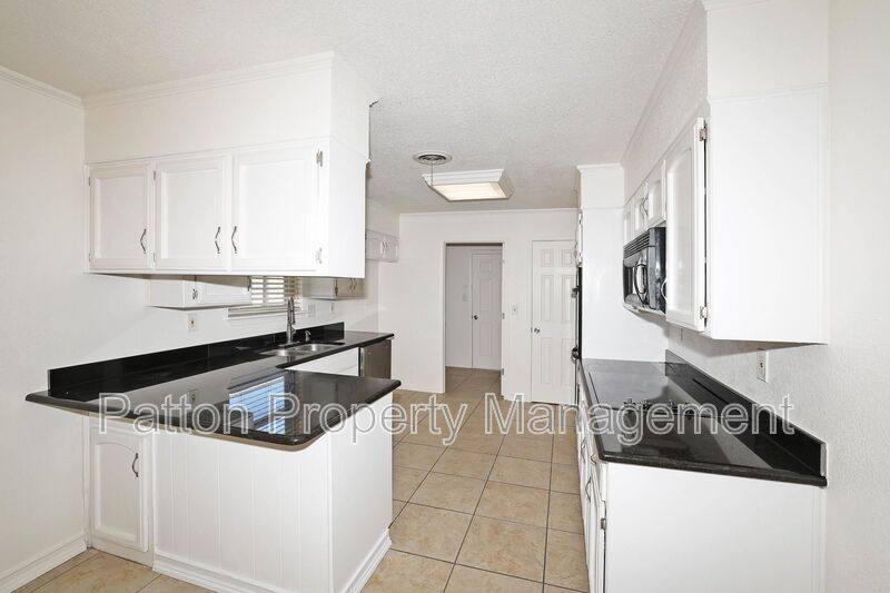 House for rent at 7902 Gerald Dr, Amarillo, TX 79121