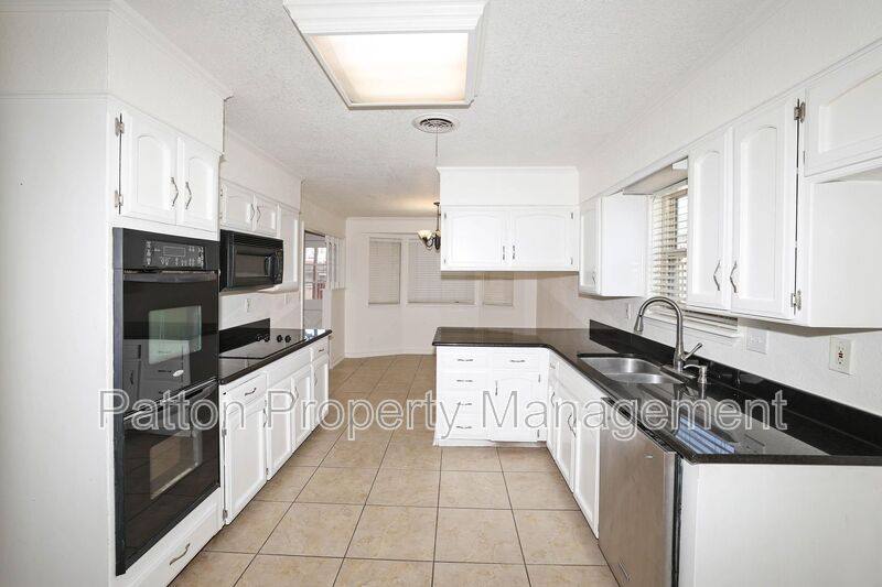 House for rent at 7902 Gerald Dr, Amarillo, TX 79121