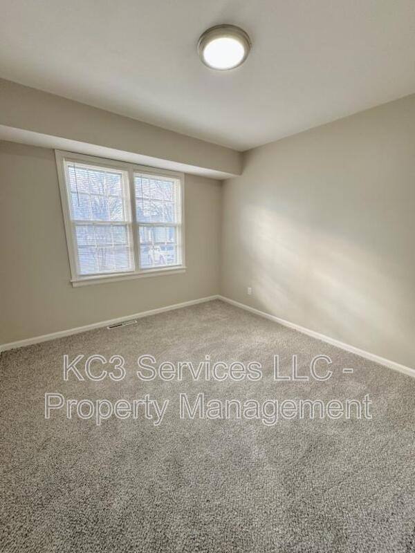 House for rent at 5940 E 136th St, Grandview, MO 64030