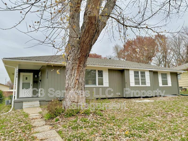 House for rent at 5940 E 136th St, Grandview, MO 64030