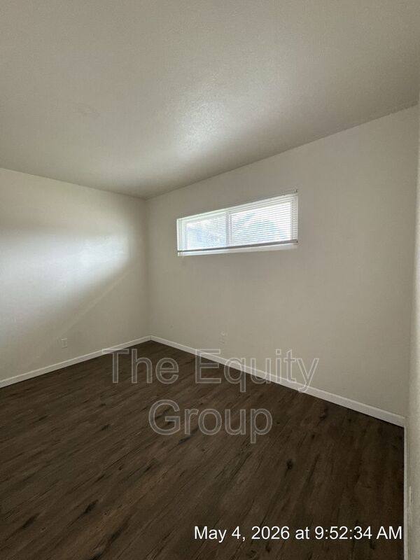Apartment for rent at 331 E Elm St #1, Hanford, CA 93230