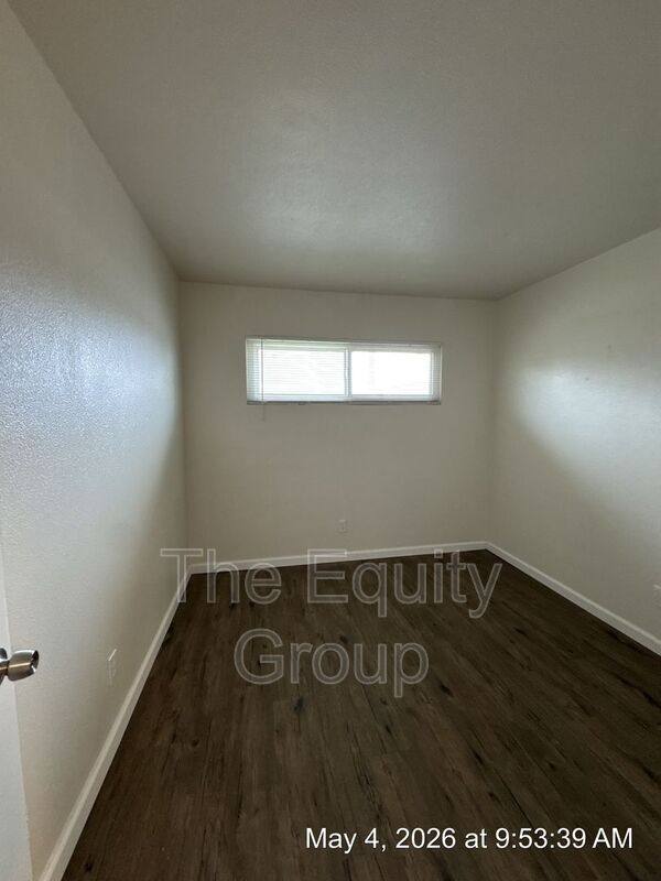 Apartment for rent at 331 E Elm St #1, Hanford, CA 93230