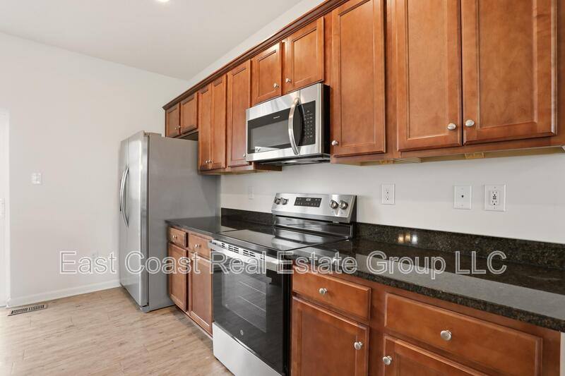 Townhouse for rent at 202 Magellan Dr, Martinsburg, WV 25404