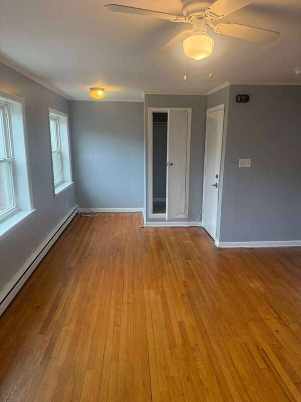 Apartment for rent at 13 Western Ave #3, Albany, NY 12203