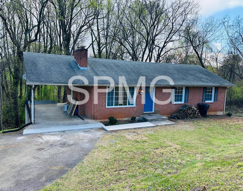 House for rent at 612 Landfair Dr, Vinton, VA 24179
