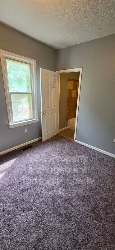 Apartment for rent at 3651 E 55 St #3, Cleveland, OH 44105